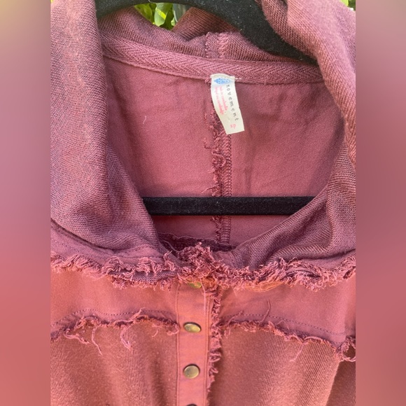 Free People Movement Windy Meadow Maroon/Burgundy Cropped Hoodie Sz Small - Picture 6 of 15